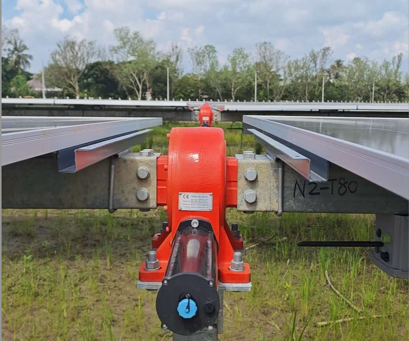 บล็อกบริษัทล่าสุดเกี่ยวกับ การทำความเข้าใจอัตราทดเกียร์ของ Slewing Drive และการใช้งาน